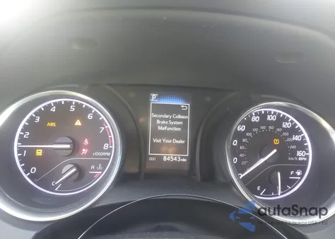 2018 Toyota Camry L из США, поврежденный, VIN 4T1B11HK7JU621209